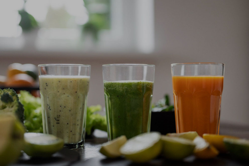 Healthy smoothies, low-calorie smoothies, diabetic-friendly smoothies, Utopian Smoothies, Indian superfoods, no-preservative drinks, natural sweeteners
