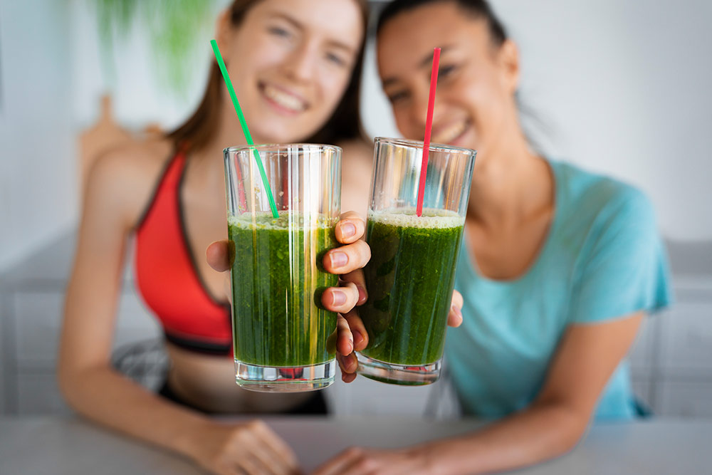iabetic-friendly smoothies, low-calorie drinks, nutrient-dense smoothies, healthy beverages, detox smoothies
